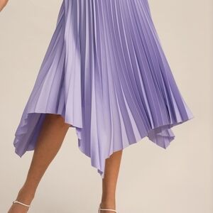 Lilysilk Pleated Hankerchief Skirt Size M